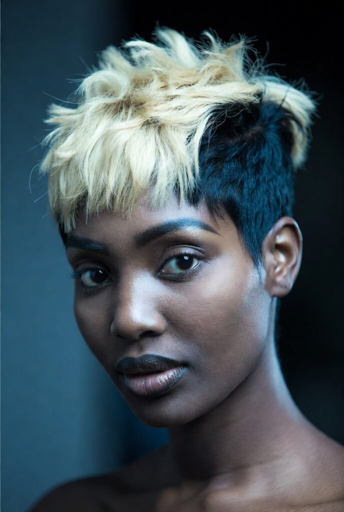 16. Tapered Bixie with Bleached Blonde Top