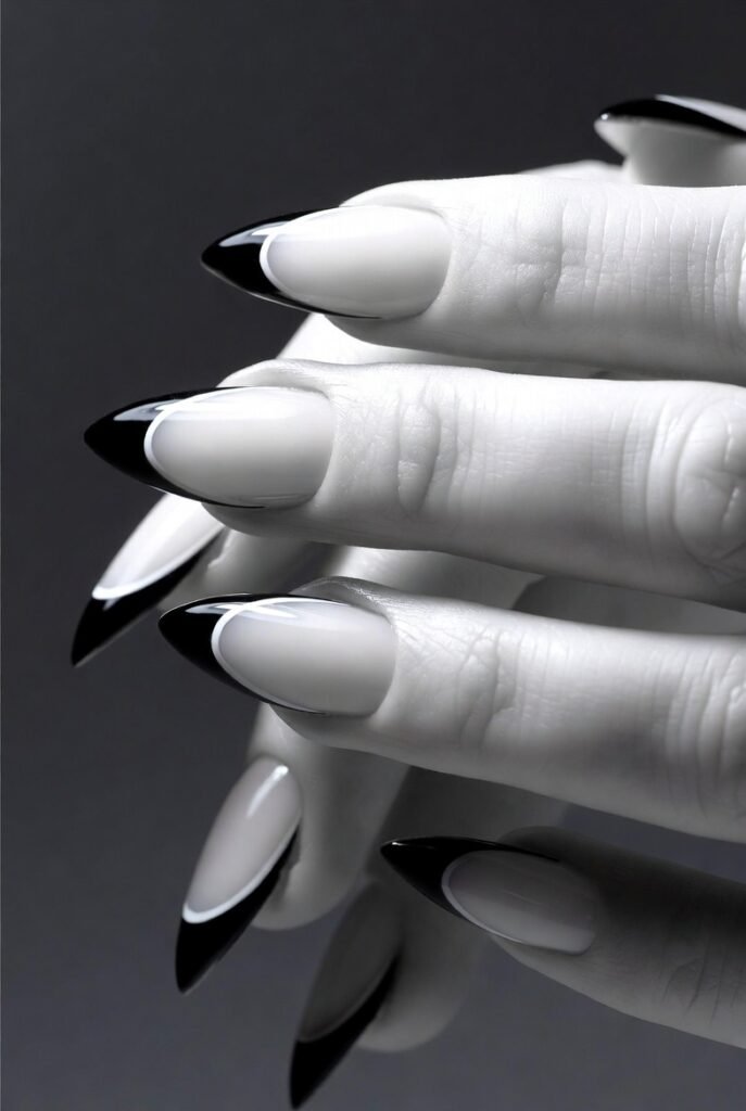 Black Tips with Thin White Outline Accents Inside the Tip
