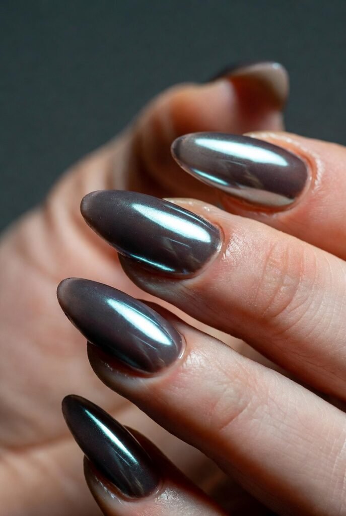 Emerald Green Velvet Oval Nails