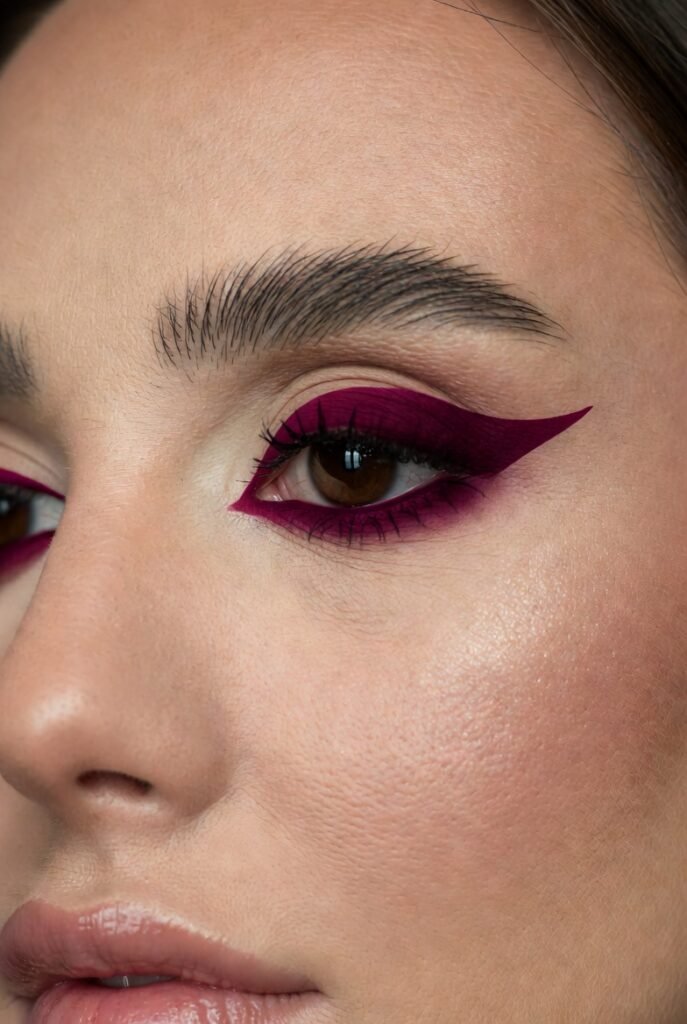 5. Burgundy Liner with Bare Lids