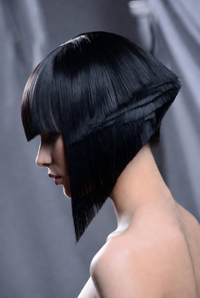 1. Textured Shaggy Layered Bob