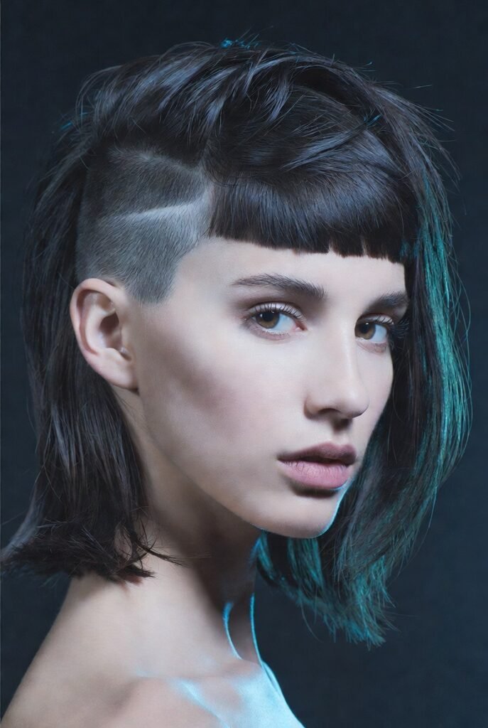 The Edgy Lob with Undercut Texture