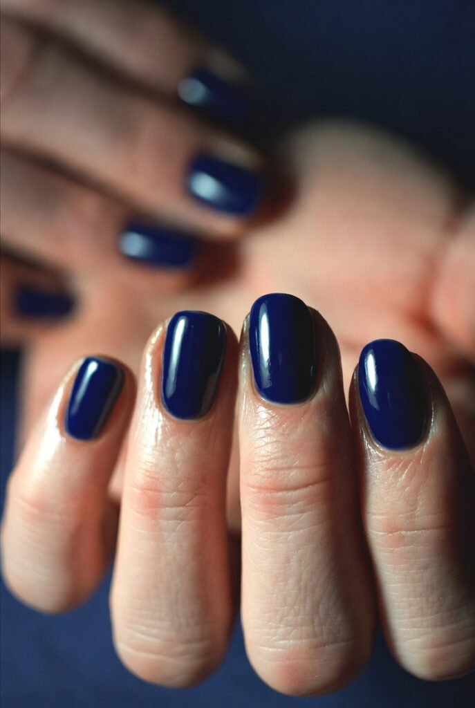 7. Navy Blue as the New Black