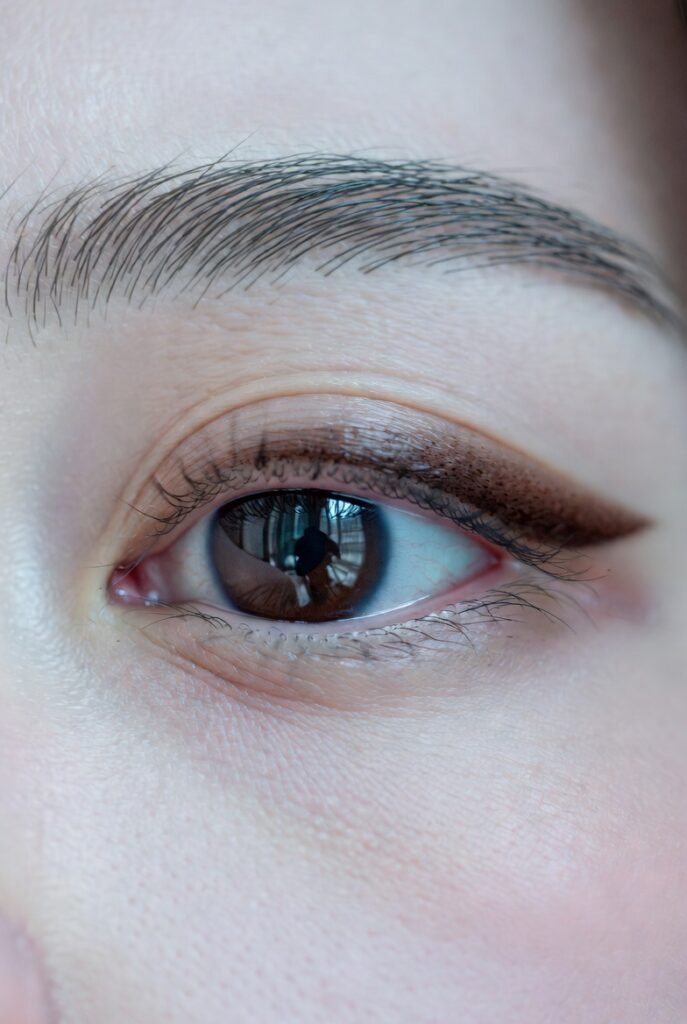 6. White or Nude Waterline Eyeliner: Wide-Awake Illusion