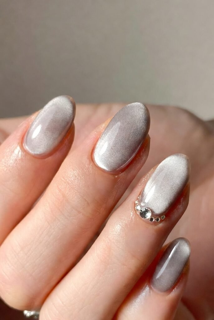 Frosted Silver with One Rhinestone Accent